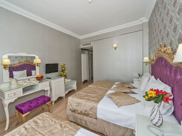 Standart Dört Kişilik Oda