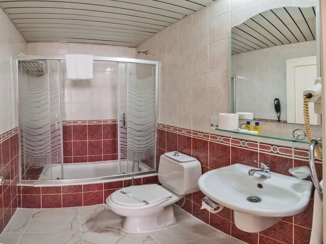 Standart Üç Kişilik Oda