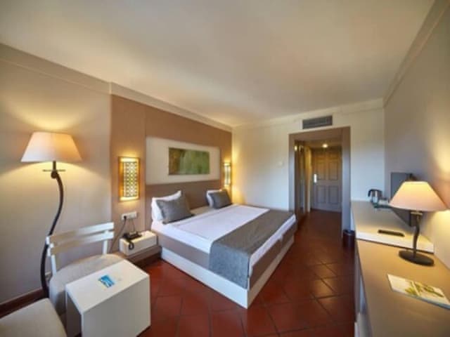 Standard Single Room, Garden View