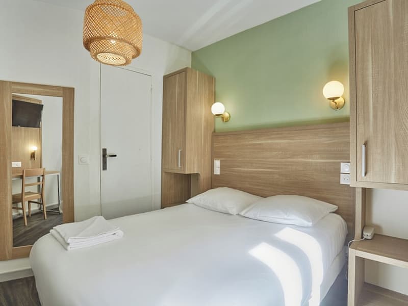 Merryl Hotel – Paris