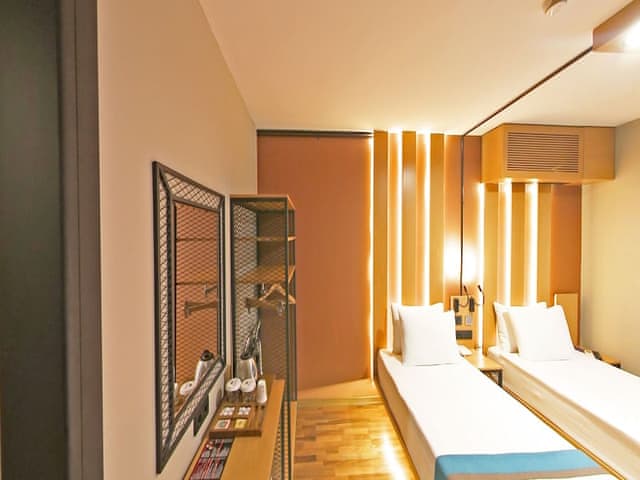 Standart İki Yataklı Oda