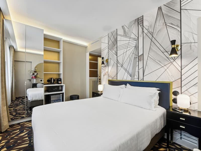 Hôtel Mondial – Paris