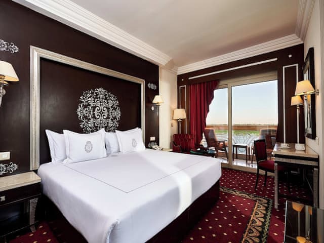 Royal Club Direct Front Nile View Double or Twin Room
