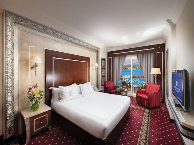 Royal Club Side Nile View Double or Twin Room