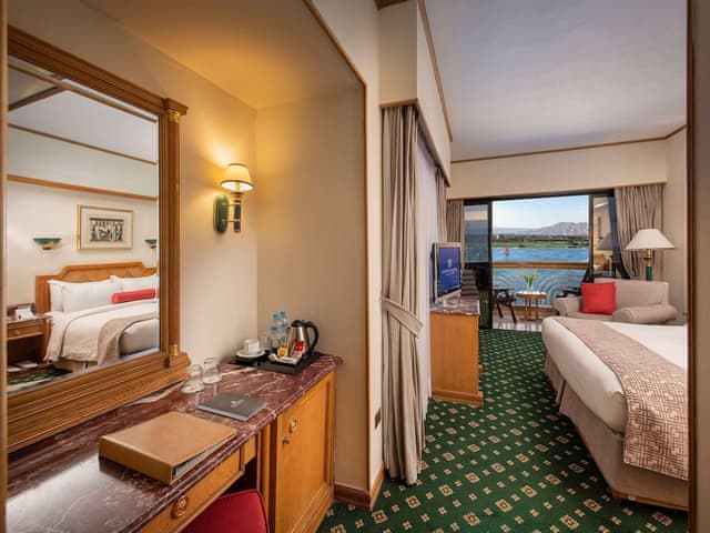 Junior Suite - Direct Front Nile View