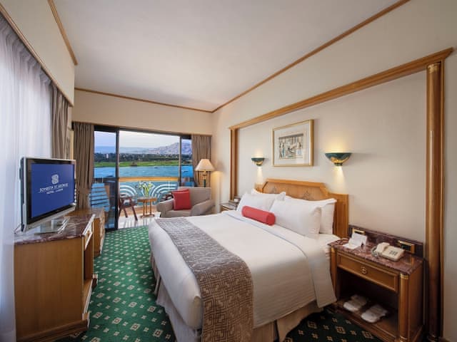 Junior Suite - Direct Front Nile View