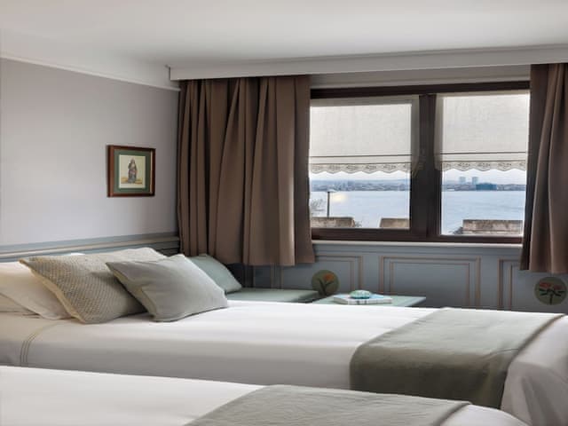 Deluxe Double or Twin Room, Sea View