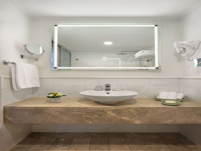 Deluxe Double or Twin Room, Sea View