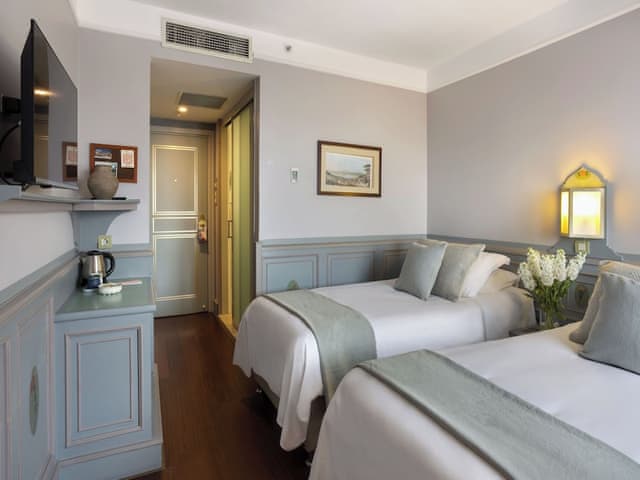 Deluxe Double or Twin Room, Sea View