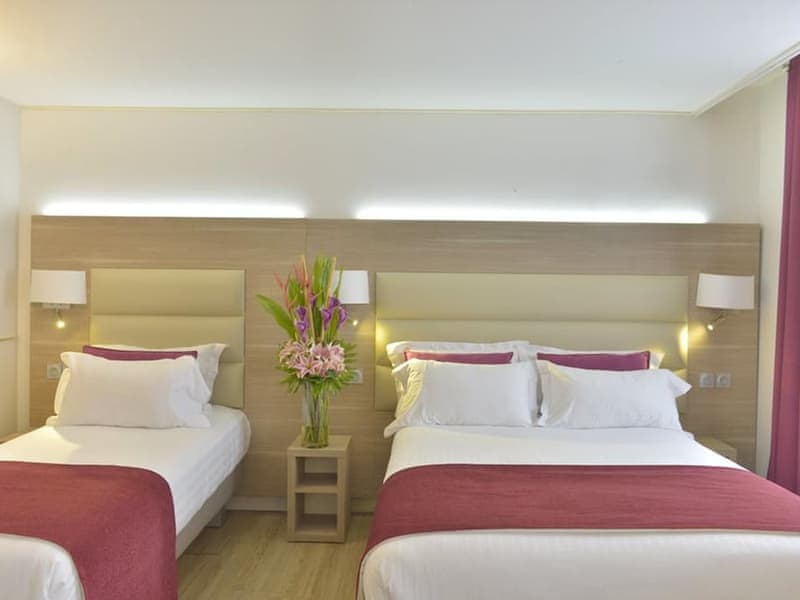 Hotel Unic Renoir Saint Germain – Paris