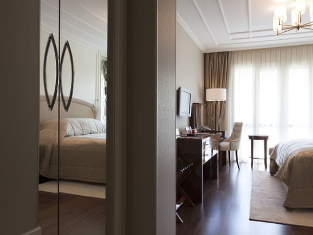 Delüks Çift Kişilik Oda