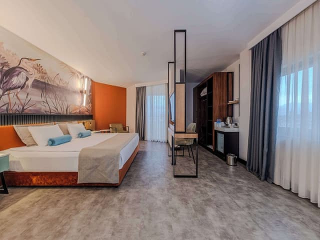 Deluxe Suite, Multiple Beds, Non Smoking (with Sofabed)