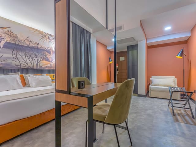 Deluxe Suite, Multiple Beds, Non Smoking (with Sofabed)
