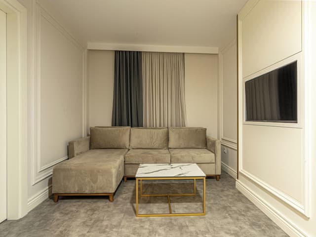 Deluxe Suite, 1 King Bed, Non Smoking, Jetted Tub (Living Room;with Single Sofabed)