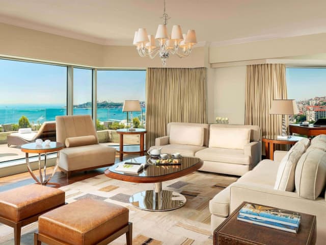 Suite, Multiple Beds with executive lounge access