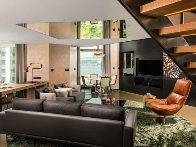 Signature Loft, 1 Double Bed with executive lounge access