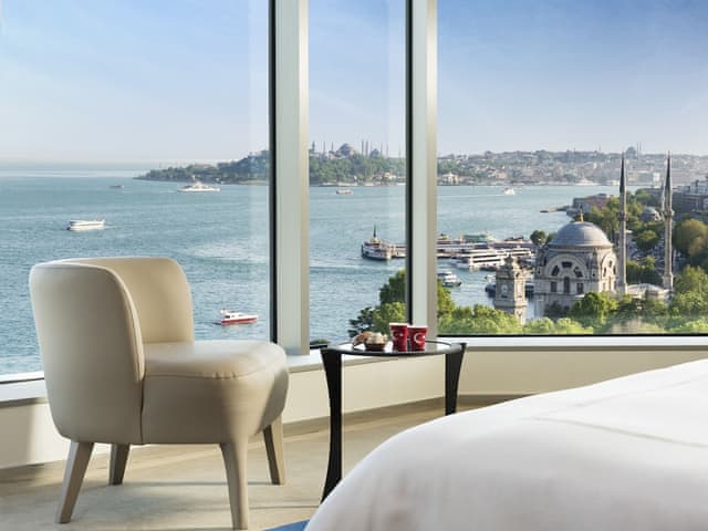 Swiss, Executive Room, 1 King Bed, Corner
