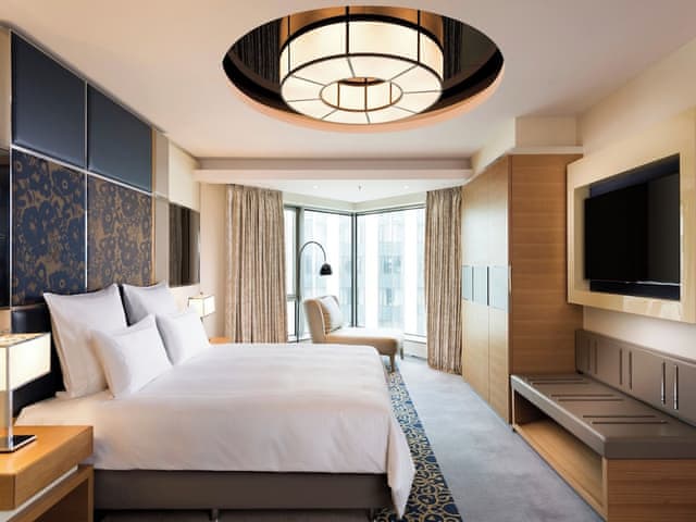 Executive Suite, 1 King Bed with Sofa bed, Terrace with executive lounge access