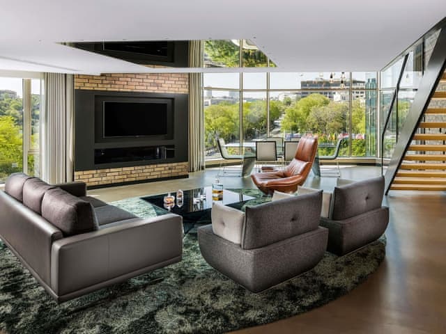 Signature Loft, 1 Double Bed, Corner with executive lounge access