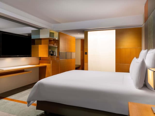 Swiss, Room, 1 King Bed, Garden View