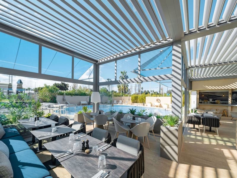 Radisson Hotel Nice Airport – Nice