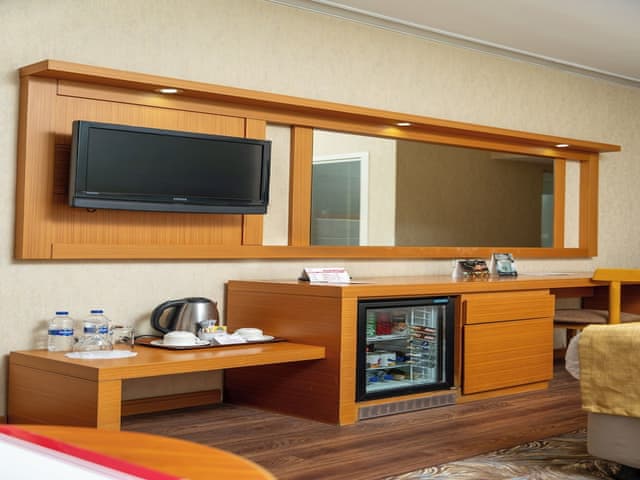 Deluxe Çift Kişilik veya İki Tek Kişilik Yataklı Oda