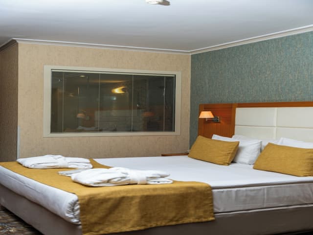 Deluxe Çift Kişilik veya İki Tek Kişilik Yataklı Oda