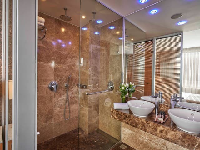 Senior Suite Bosphorus View