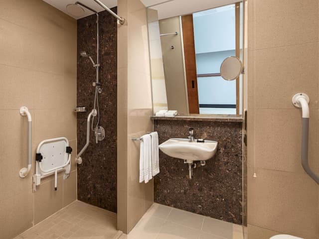 Deluxe Room, 1 King Bed