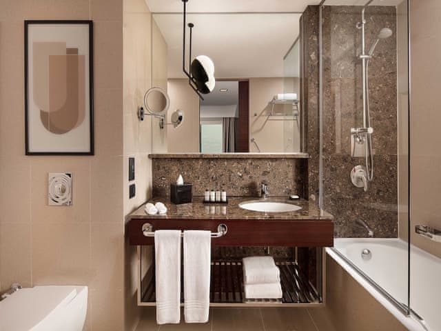 Deluxe Room, 1 King Bed