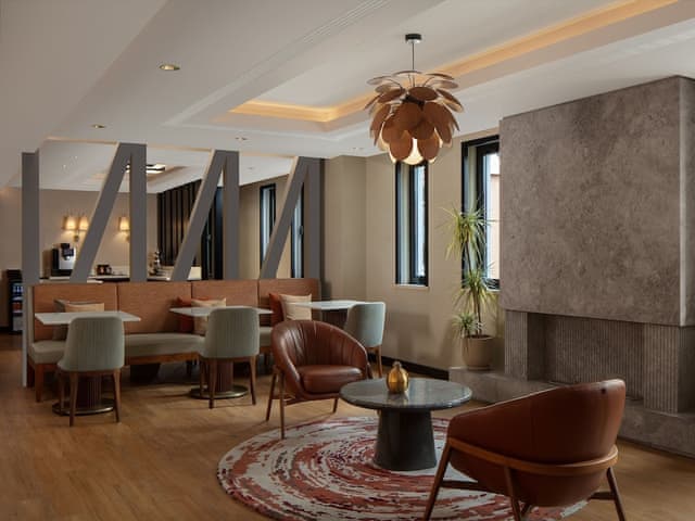 Executive Room, 1 King Bed