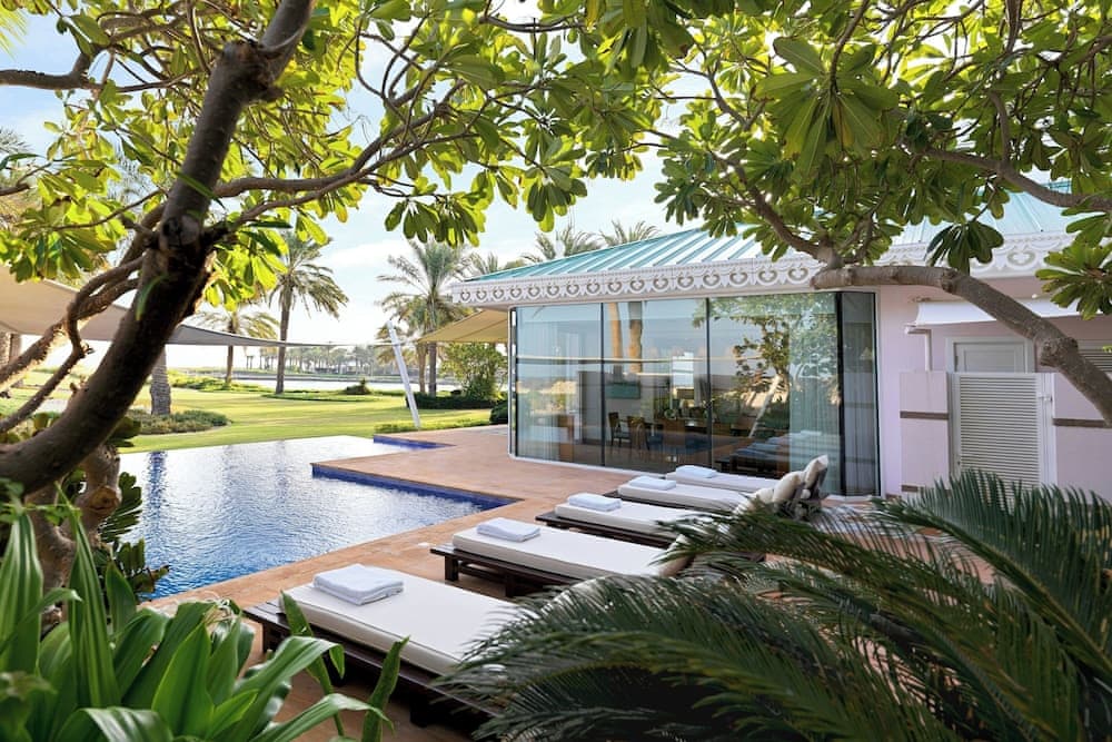 The Ritz-Carlton, Bahrain