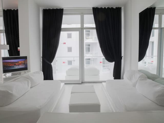 Family Room, City View