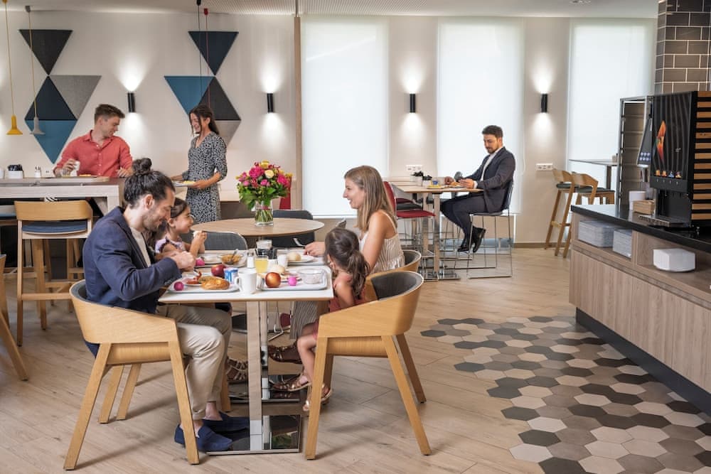 Holiday Inn Express Geneva Airport by IHG