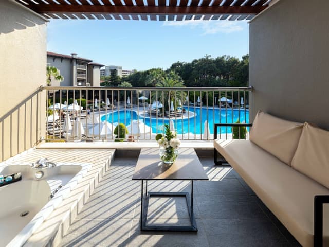 Delüks Oda (Jakuzi)