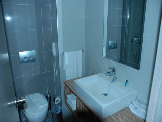 Standard Room, Partial Sea View