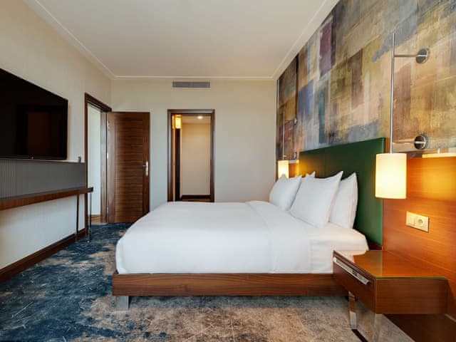 Standard Double Room, City View