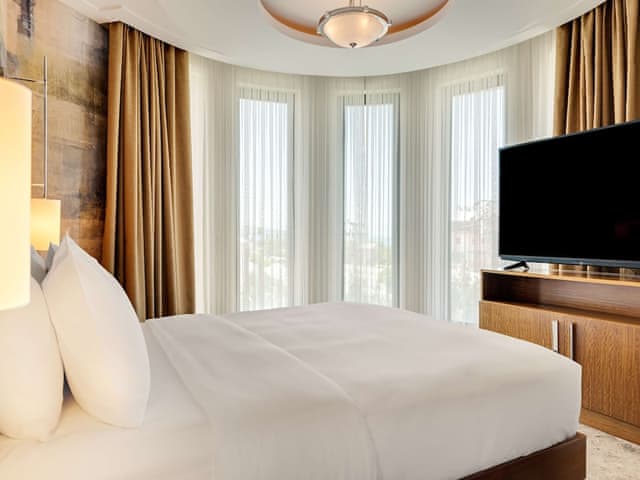 Superior Double Room, Lake View, Corner