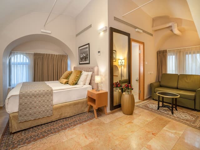 Economy Quadruple Room