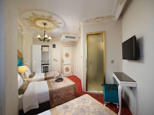 Standart Üç Kişilik Oda