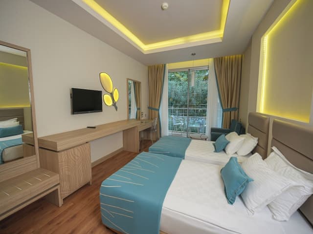 Family Room, 1 Bedroom, Garden View