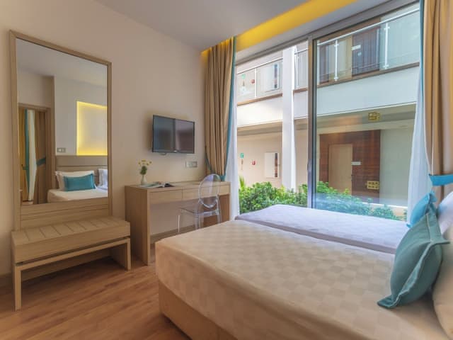 Family Room, 1 Bedroom, Garden View