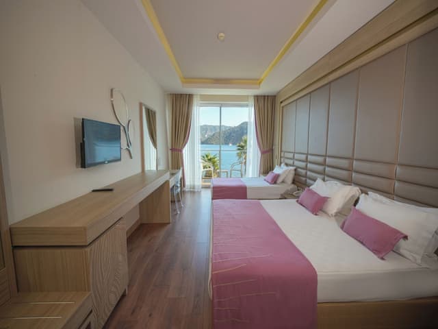 Standard Double or Twin Room, Sea view