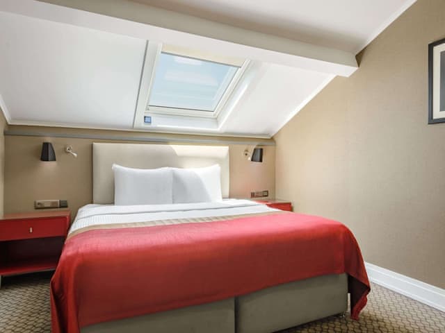 Standard Room, 1 King Bed, Non Smoking