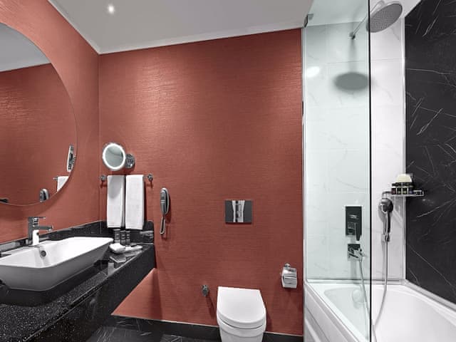 Family Suite, Multiple Beds, Smoking, Corner