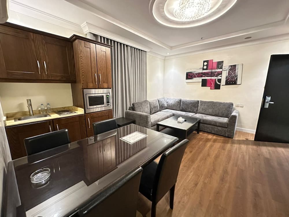loren serviced Apartment Alslamah