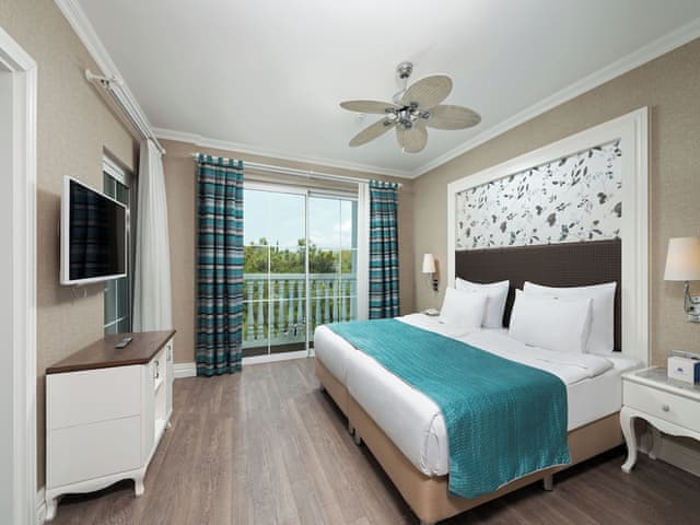 Superior Dört Kişilik Oda