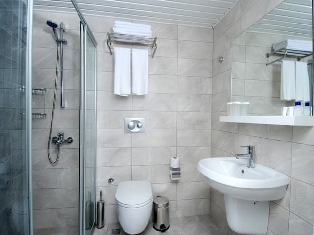 Ekonomik İki Yataklı Oda