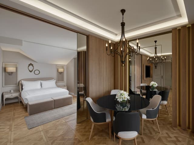 Signature Suite, Terrace (Golden Horn)