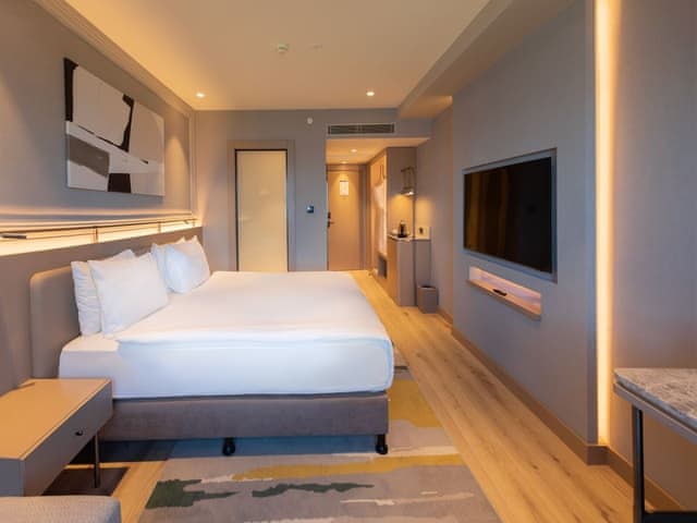 DELUXE KING ROOM WITH BOSPHORUS VIEW